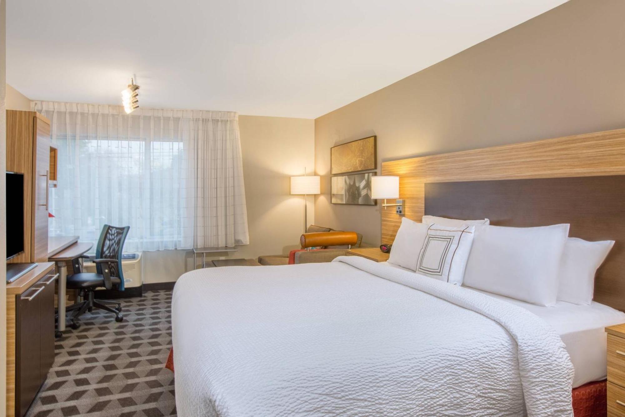 Towneplace Suites By Marriott Olympia Exterior photo