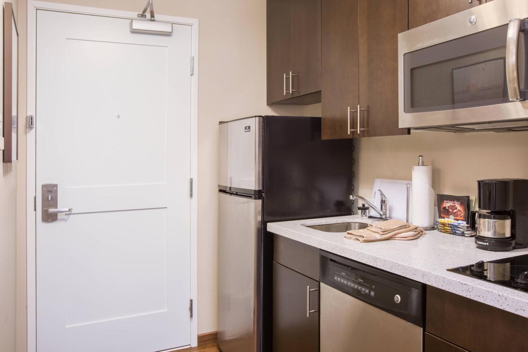 Towneplace Suites By Marriott Olympia Exterior photo