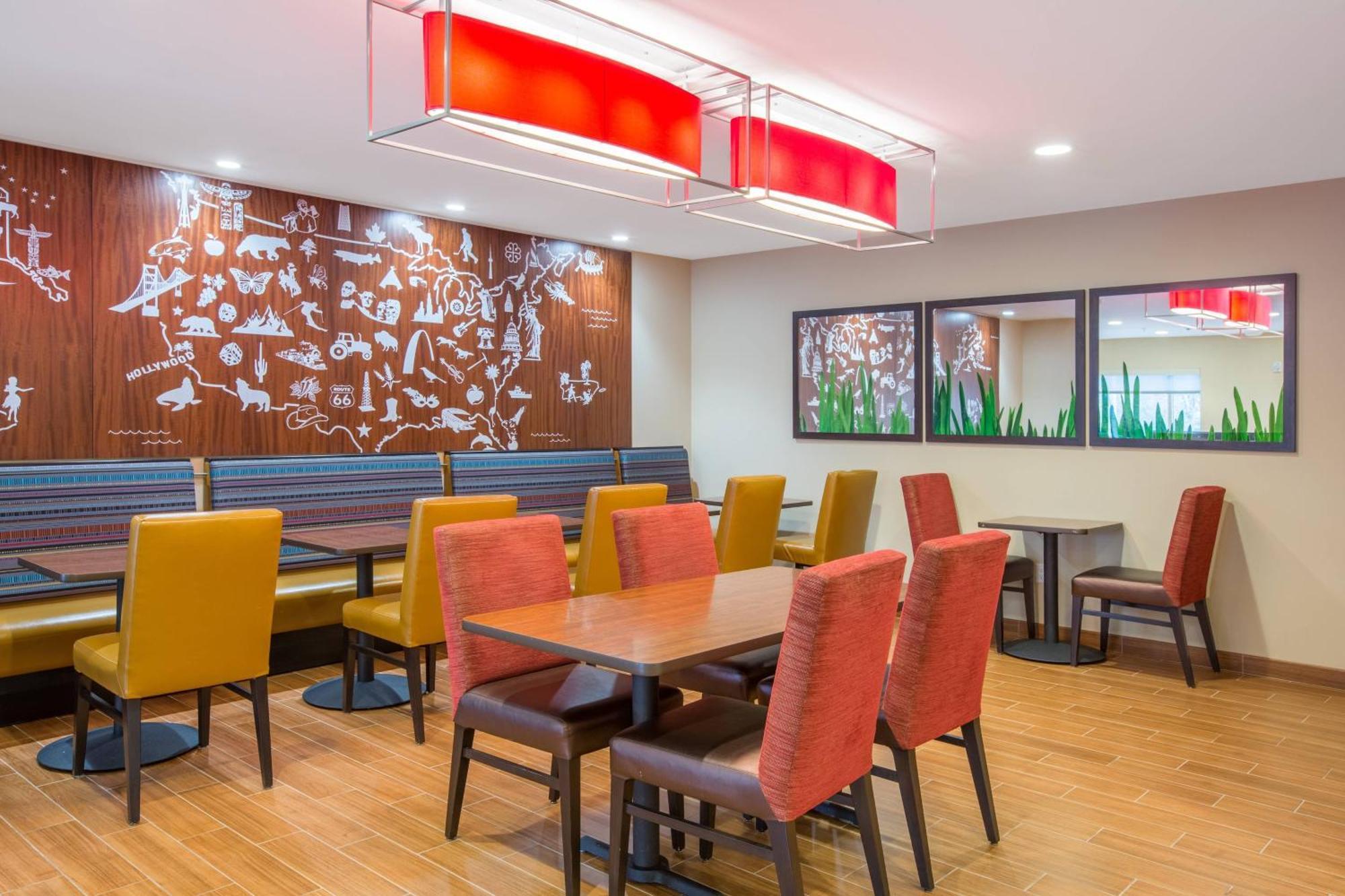 Towneplace Suites By Marriott Olympia Exterior photo